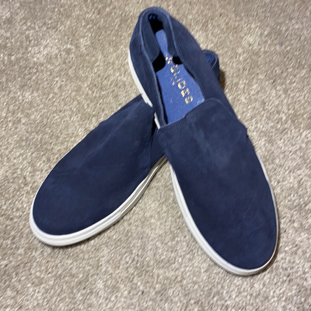 NWOT JSlides Sneakers sz 8 navy suede/suede-like